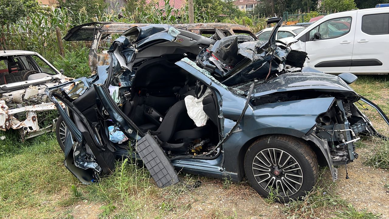 TEM Otoyolu'nda feci kaza! 3 kişi öldü