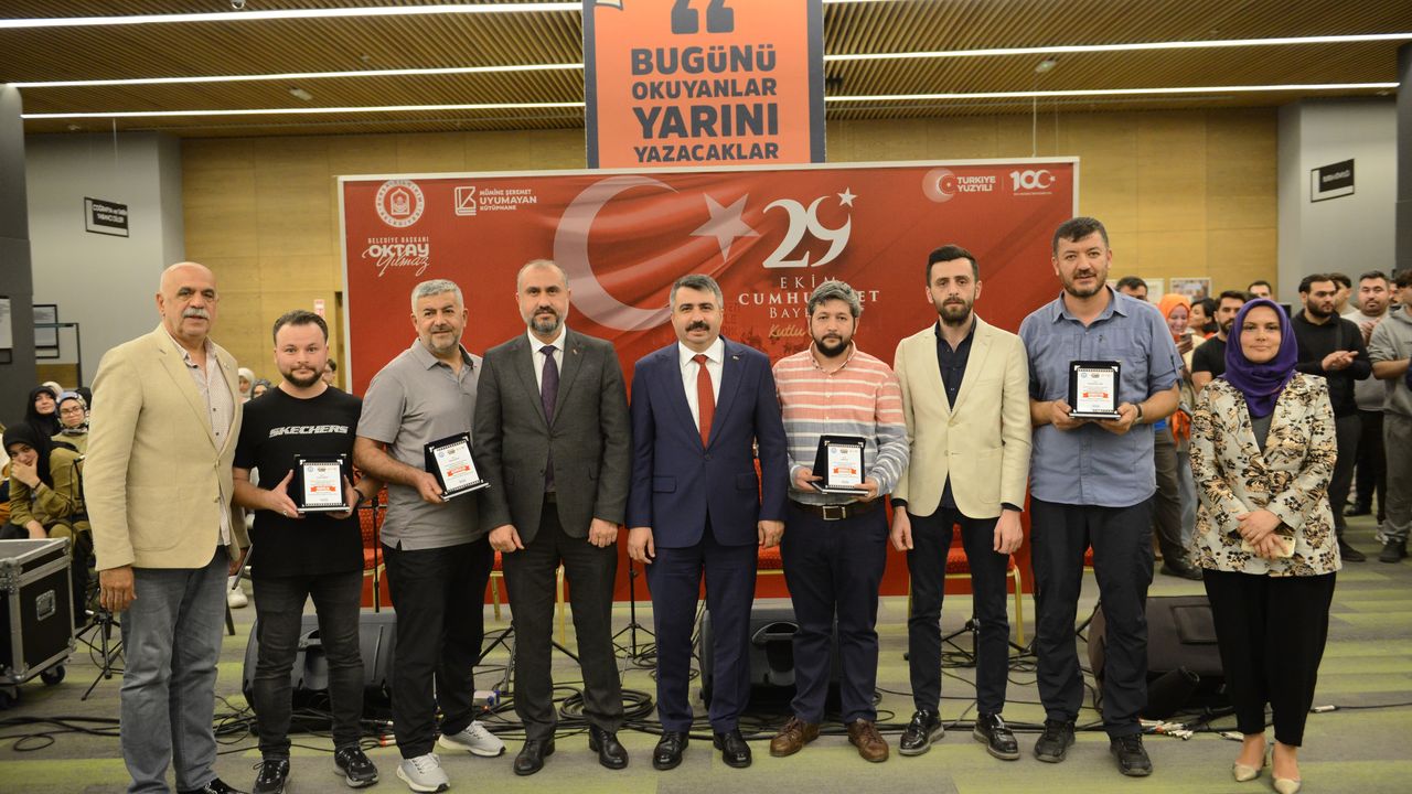 Bursa'da 'bayrak’ temalı fotoğraf yarışmasının kazananı belli oldu