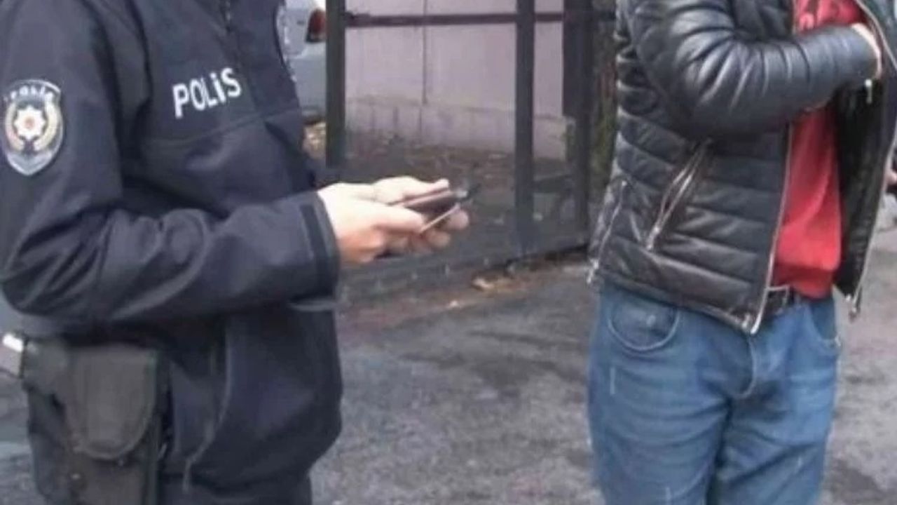 Bursa'da ilkokul önünde uyuşturucu iddiası! Emniyet’ten açıklama geldi