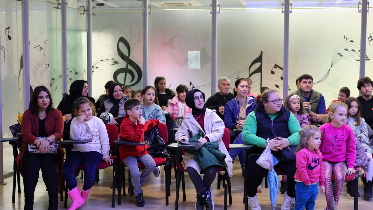 Bursa Büyükşehir Belediyesi Çocuk Korosu çalışmalarına başladı
