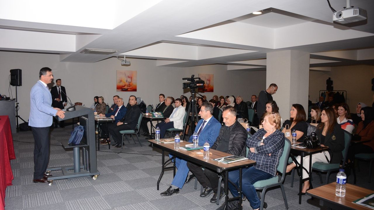 Bursa’da ‘Protokol Kuralları ve Kamuda Uygulama Alanları’ konusunda eğitim verildi