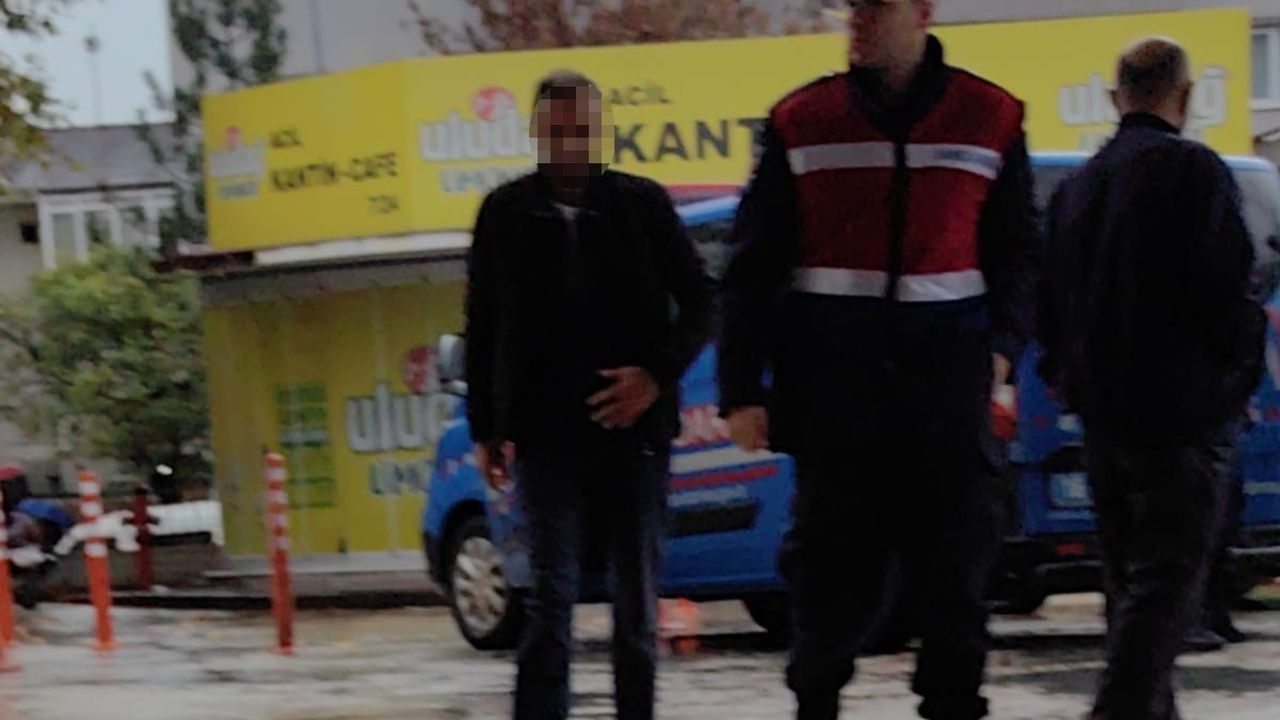 Bursa'da Atatürk'e hakaret eden şahıs tutuklandı