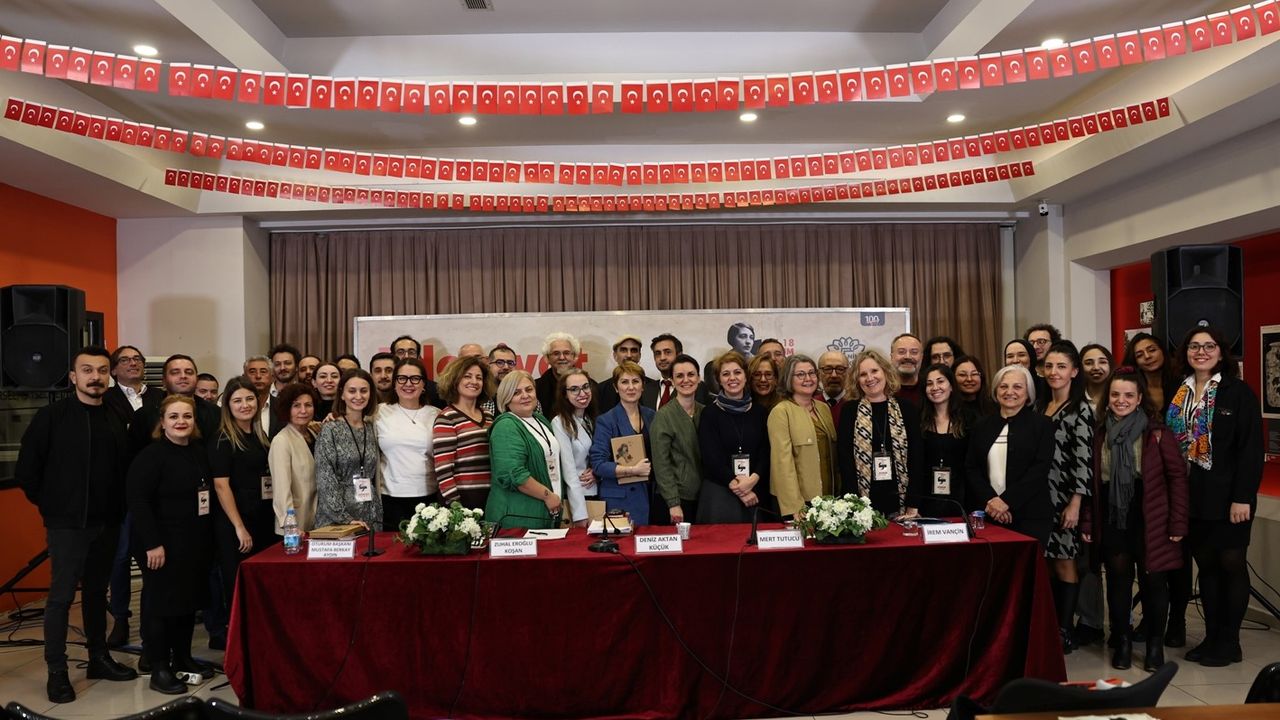 Bursa Nilüfer ilçesinde 'Edebiyat Savaşta Sempozyumu' sona erdi