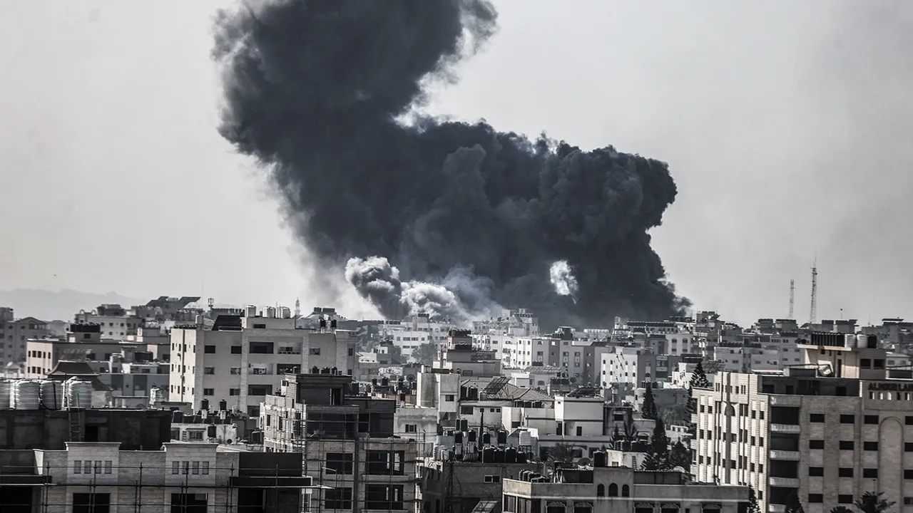 Gazze'de ölenlerin sayısı 9227'ye yükseldi