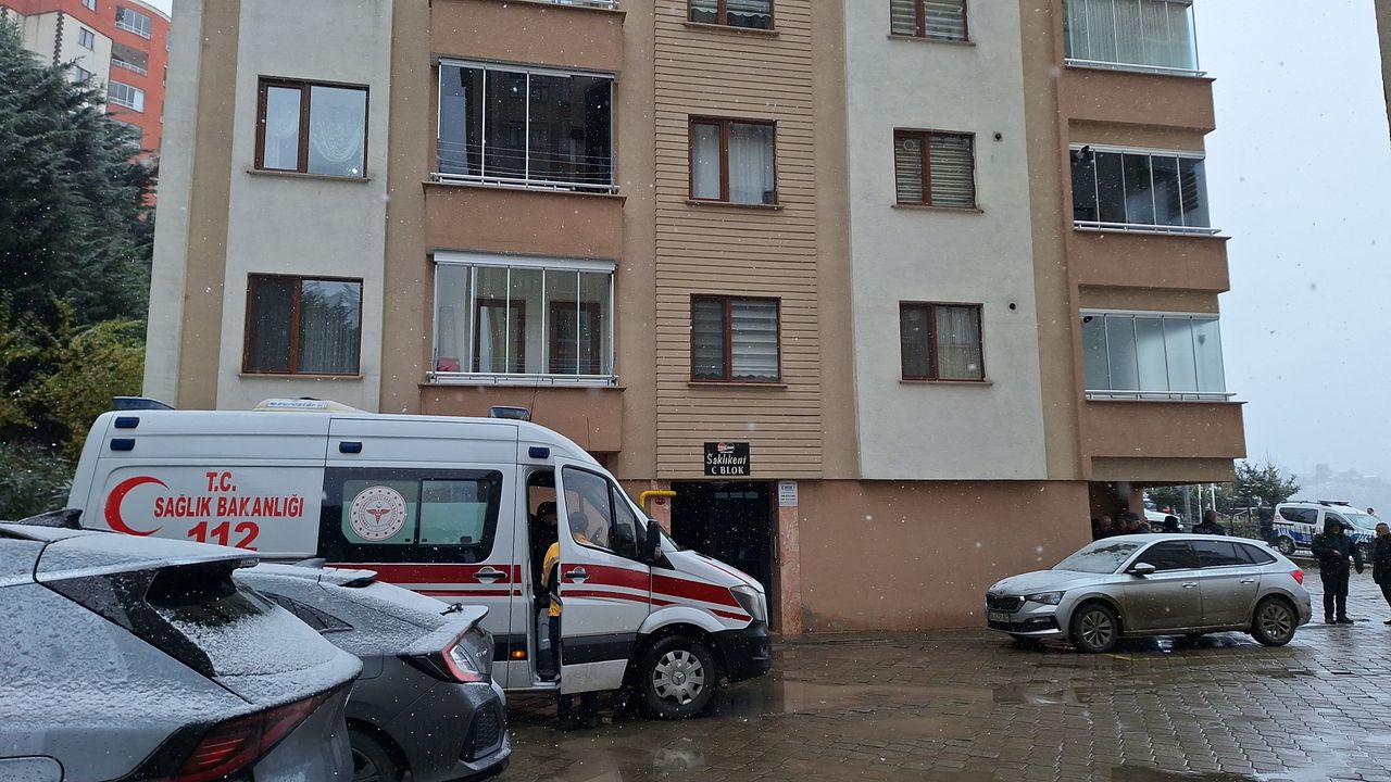 Trabzon Ortahisar ilçesinde tartıştığı oğlunu tabanca ile öldüren baba intihar etti