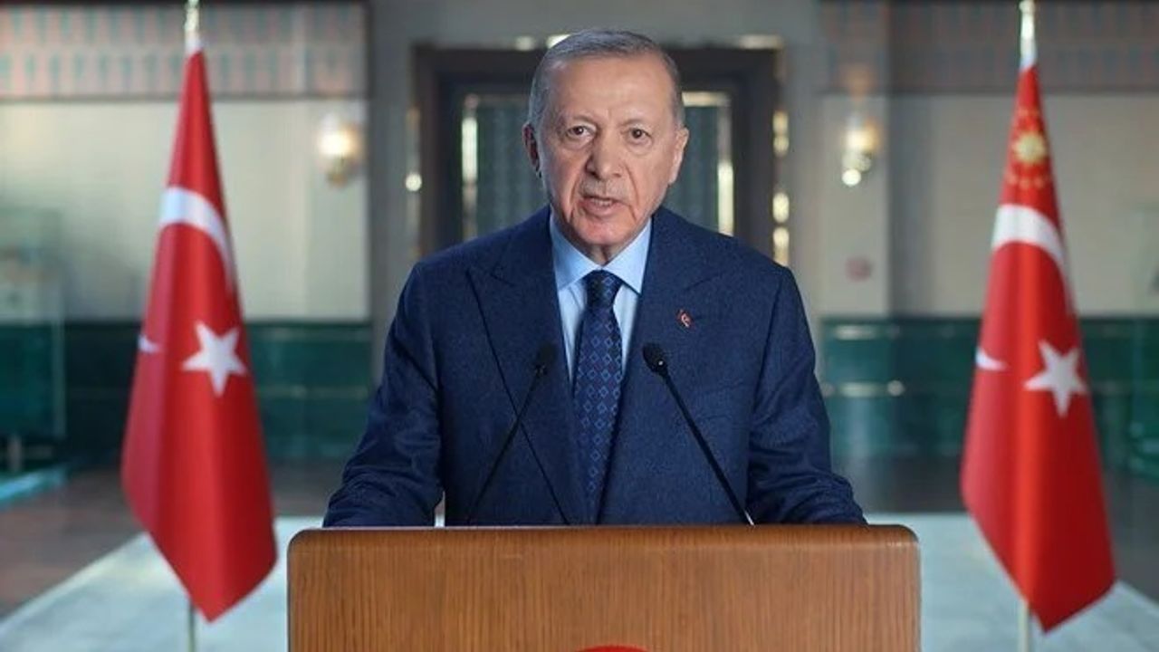 Cumhurbaşkanı Erdoğan: "Türkiye Yüzyılına insanlı uzay göreviyle adım atıyoruz"