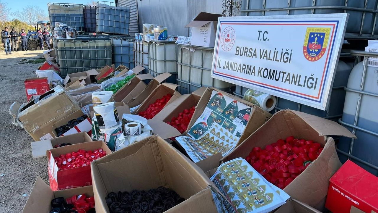 Bursa'da jandarmadan kaçak akaryakıtçılara operasyon