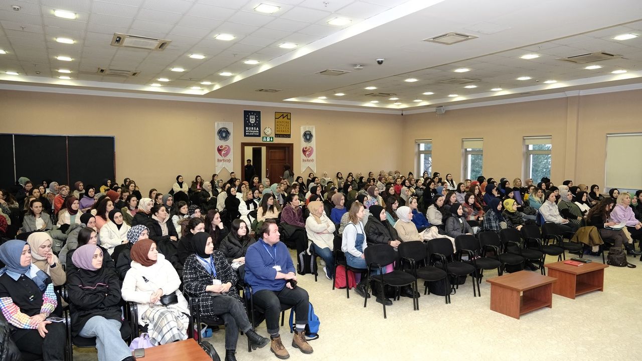 Bursa'da Ana Kucağı öğretmenleri ikinci döneme hazır