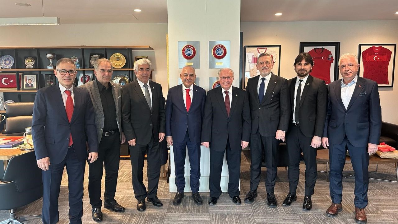 Bursaspor yönetimi TFF’yi ziyaret etti