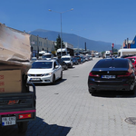 Bursa'da otomobil ile geri dönüşüm aracının karıştığı kazada 1 kişi yaralandı