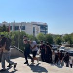 Kadın kıyafeti giydirip şantaj yaptılar: 6 gözaltı