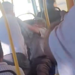 Malatya'da 2 yaşlının yolcu otobüsündeki ilginç kavgası kamerada