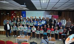 Bursa Büyükşehir Belediyesi’nin düzenlediği Zeka Oyunları Süper Ligi’ne heyecanlı final