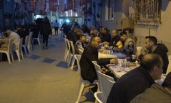 BBP teşkilatları Bursa'da vatandaşlarla iftar yemeğinde buluştu