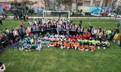Bursa Yıldırım ilçesinde Talimhane Futbol Sahası hizmete açıldı