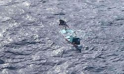 Atlas Okyanusu’nda tekne alabora oldu! 50 göçmen kayıp