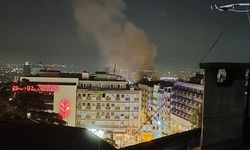 Bursa'da yangın: İş hanının çatı katı alev alev yandı
