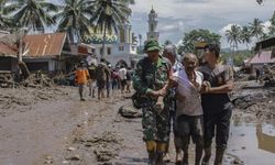 Endonezya’da sel felaketi! 34 ölü