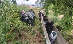 Bursa İznik ilçesinde virajı alamayan motosiklet su kanalına çarptı: 1 ölü, 1 yaralı