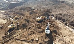 Erzincan İliç ilçesinde maden sahasındaki toprak kayması olayında iki işçiye daha ulaşıldı