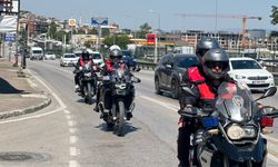 Bursa'da yunus polisleri aranan 152 kişiyi yakaladı, 3 kilo 124 gram esrar ele geçirdi