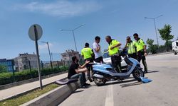 Bursa'da polisin durdurduğu sürücü hem alkollü hem ehliyetsiz çıktı