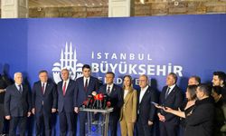 Başkan Mustafa Bozbey Dilek İmamoğlu'nu ziyaret etti