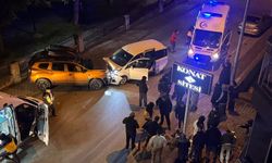 Bursa'da seyir halindeyken uyuyakalan sürücü kaza yaptı