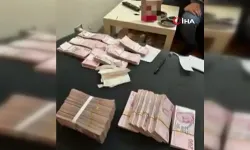 İBB'deki terör ve yolsuzluk soruşturmasında iki şüphelinin adreslerinde balya balya para bulundu