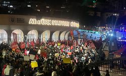 İmamoğlu’nun tutuklanması Bursa’da protesto ediliyor! Polis göstericilere müdahale etti