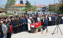 Motosiklet kazasında hayatını kaybeden astsubay son yolculuğuna uğurlandı