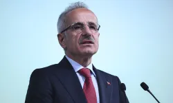 Depremde GSM operatörlerinin çökmesi... Bakan Uraloğlu: Kapasite artışından kaynaklı