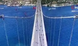 İstanbul'daki deprem 15 Temmuz Şehitler Köprüsü'nün kamerasına yansıdı