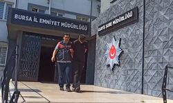 Kucakladığı televizyonu böyle çaldı, operasyonla yakalandı