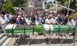 Bursa'da gölde boğulan iki küçük kuzen sonsuzluğa uğurlandı
