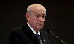 Bahçeli'den Özgür Özel'e sert tepki: Sokak sokak gez de görelim, boyunun ölçüsünü alalım