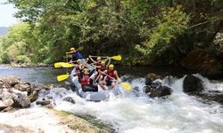 Bursa’da gençler rafting heyecanı yaşadı