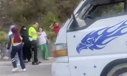 Bursa'da kamyonet ile otomobil çarpıştı: 4 yaralı