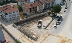 Bursa'da atıl vaziyetteki boş alan otoparka dönüşüyor