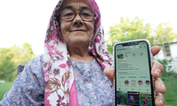 74 Yaşında sosyal medya fenomeni oldu