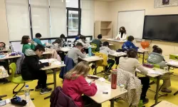Ara tatiller kaldırılıyor, yaz tatili uzuyor