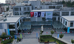 Beylikdüzü Belediyesi'ne operasyonda gözaltına alınan 12 şüpheli tutuklandı