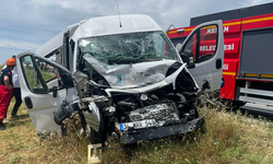 Edirne'de personel servisi, tankere çarptı: 16 yaralı