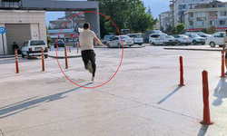 Bursa'da polisten kaçtı, yakalanınca "Dur dedin durdum ağabey" dedi