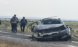 Nişan dönüşü 2 kişinin öldüğü kazanın görüntüleri ortaya çıktı