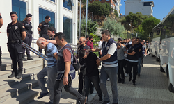 Bursa merkezli 4 ildeki uyuşturucu operasyonu: 29 şüpheli adliyede