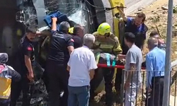 Bursa'da özel halk otobüsü devrildi