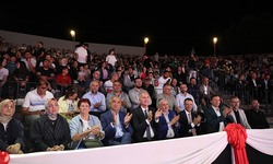 Dünyanın renklerini İnegöl’de buluşturan festival başladı