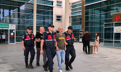 Ünlü yönetmen Ezel Akay ve kardeşi adliyeye sevk edildi