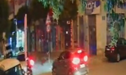 Bursa'da park yerinden çıkan otomobile çarpan motosikletli yaralandı